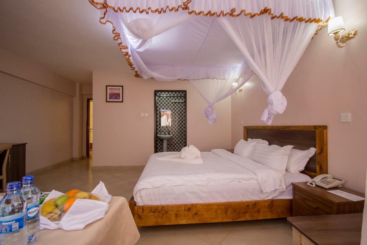 Paleo Hotel And Spa Thika Exterior foto
